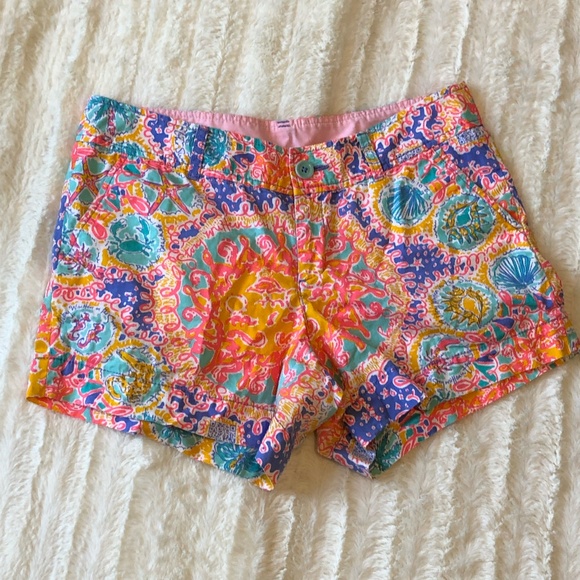 Lilly Pulitzer Rare Print Written in the Sun Callahan Short Sz 8 - Picture 1 of 11